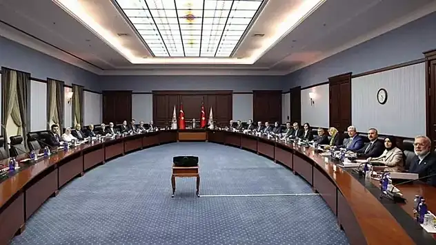 AK Parti'de MYK toplandı