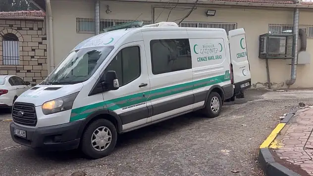 Akrabasının silahla vurduğu genç hayatını kaybetti