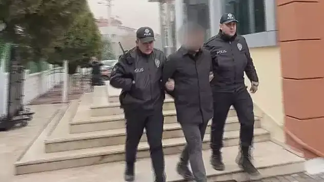Alkollü sürücü, kaçarken 2 polisi yaraladı: Tutuklandı
