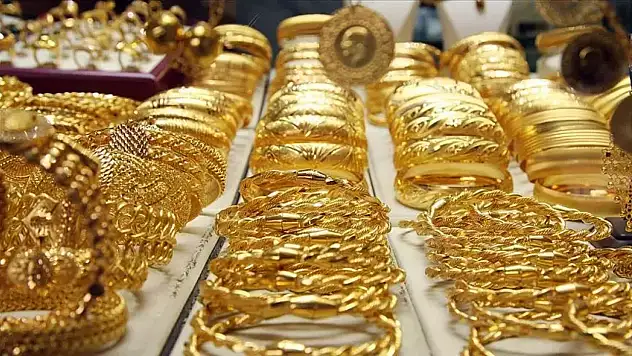 Altın Ne Kadar Oldu? 8 Haziran Cumartesi 2024