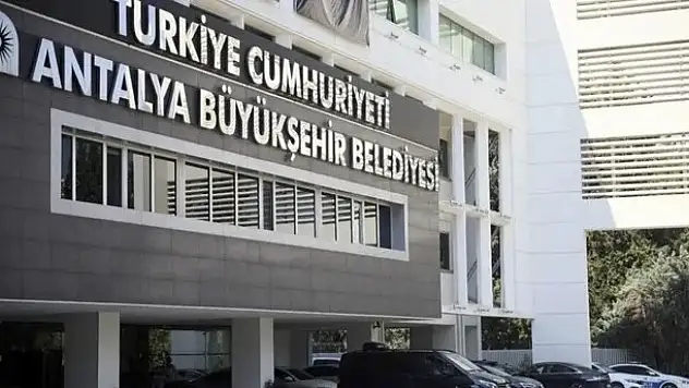 Antalya Büyükşehir Belediyesi'ne yürütülen rüşvet soruşturması: 20 gözaltı