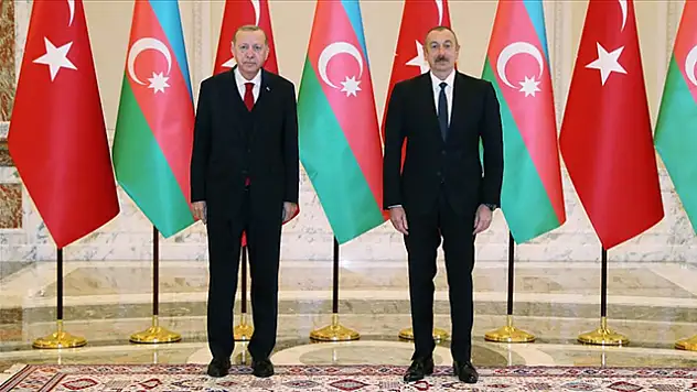Azerbaycan'da Seçimi Cumhurbaşkanı Aliyev Kazandı İlk Tebrik Erdoğan'dan