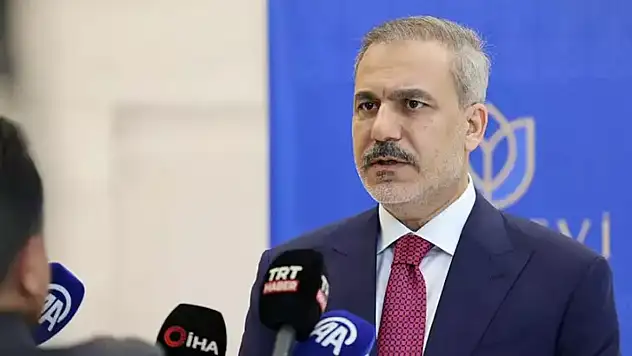 Bakan Fidan İsrail Yol Yakınken Bu Politikadan Vazgeçmeli