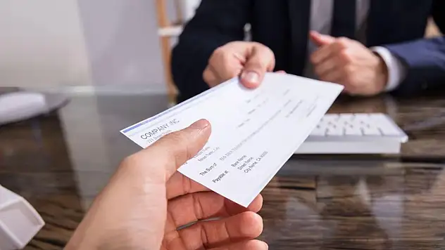 Bankalara ibraz edilen çek tutarı arttı