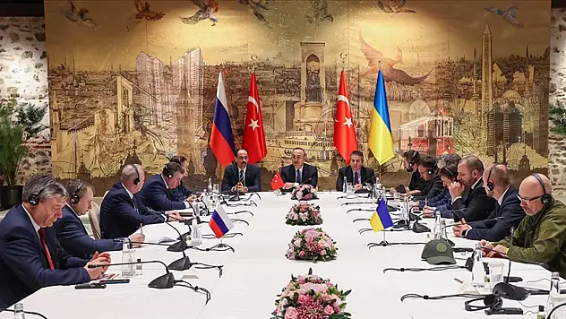 Barış Müzakerelerinde üçüncü tur: Ukrayna ve Rusya heyetleri İstanbul'da toplanacak