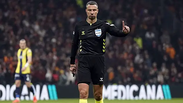 Benfica - Fenerbahçe maçını Vincic yönetecek