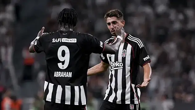 Beşiktaş'ta bir ayrılık daha duyuruldu