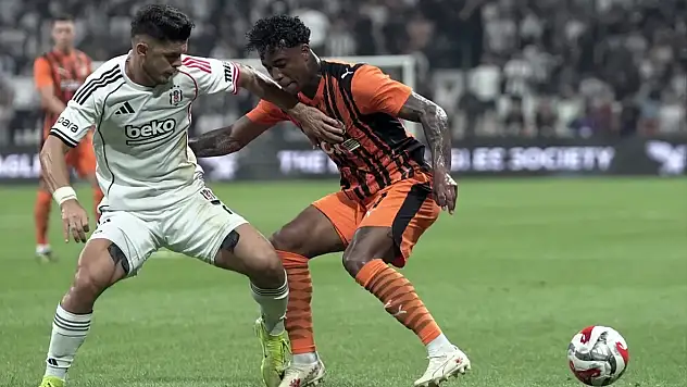 Shakhtar Donetsk'e 4-2 Mağlup Olan Beşiktaş Tur Şansını Rovanşa Bıraktı