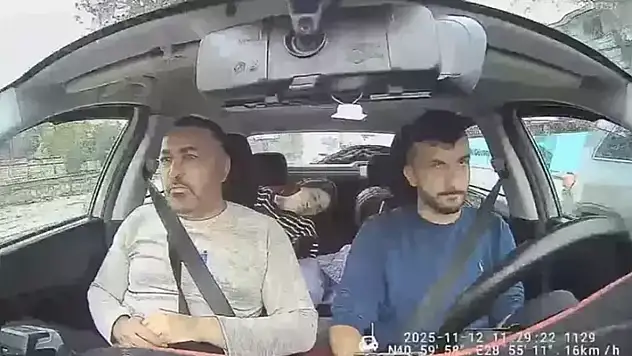 Böcek ailesinin taksiyle hastaneye gittiği anların görüntüsü ortaya çıktı