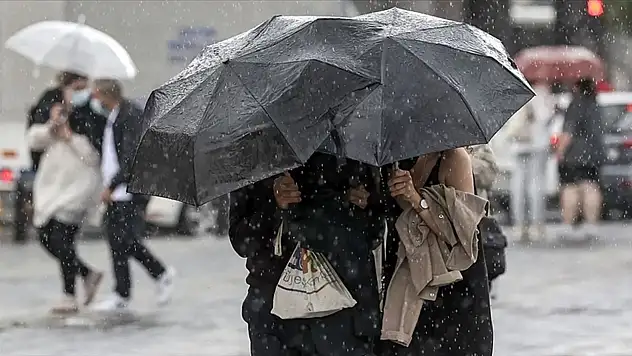 Bugün Hava Durumu Nasıl Olacak? Yağışlar Geliyor!