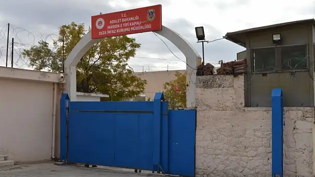 Cezaevlerinden tahliyeler başladı