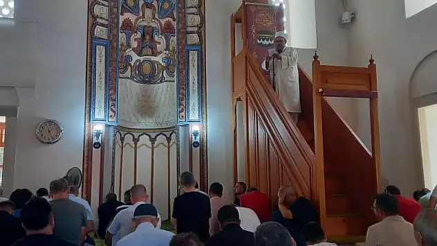 Cuma hutbesinde 'kul hakkı' vurgusu yapıldı