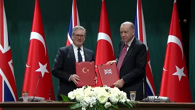 Cumhurbaşkanı Erdoğan İle İngiltere Başbakanı Starmer, Eurofighter Anlaşmasını İmzaladı