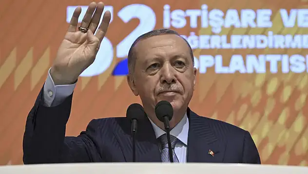 Cumhurbaşkanı Erdoğan: 'Türkiye, iç gündemlerle meşgul edilerek değişimin dışında bırakılmak isteniyor'