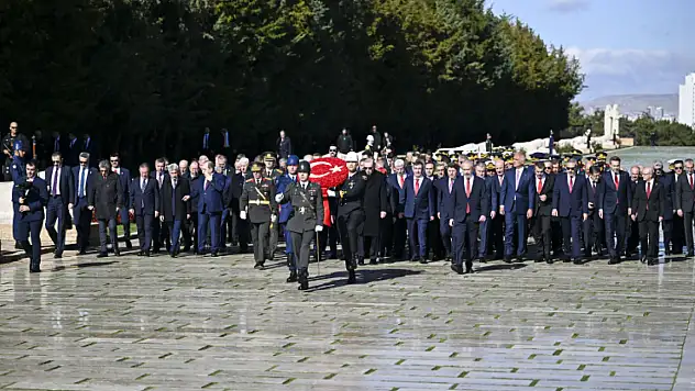 Cumhurbaşkanı Erdoğan ve devlet erkanı Anıtkabir'de 29 Ekim ziyaret etti