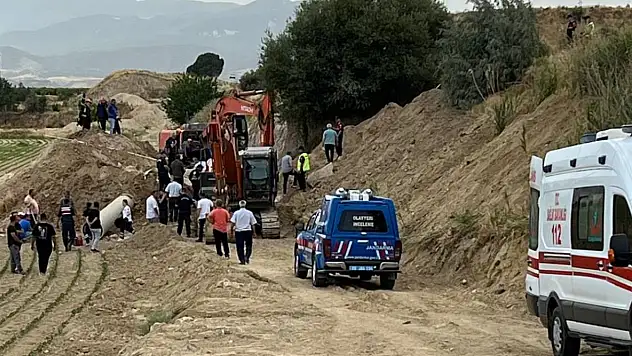 Denizli'de Toprak Kayması 1 İşçi Hayatını Kaybetti