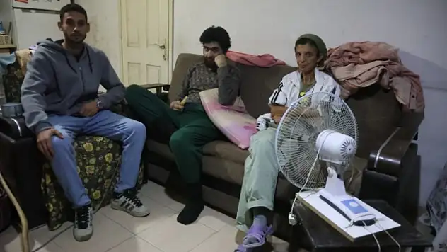 Depremin ardından eve kapandı! Annesi deprem öncesini anlattı