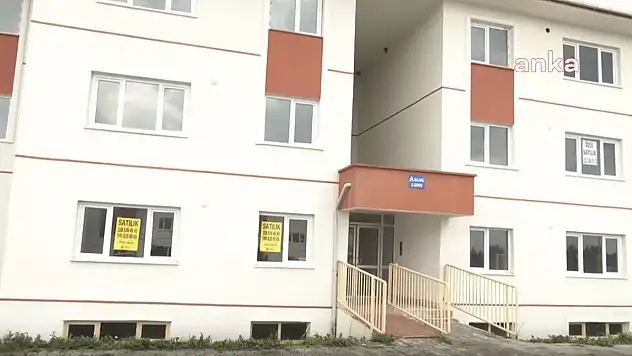 Depremzedeler ev beklerken konutlar satılıyor