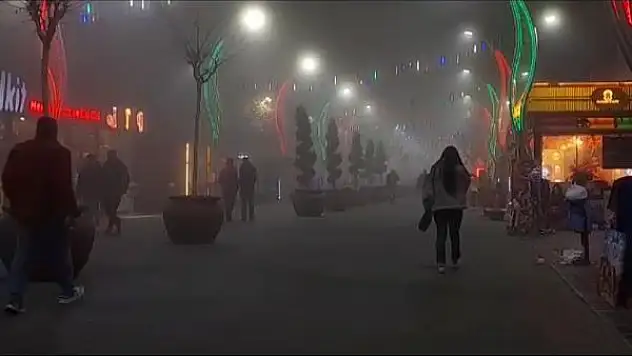 Diyarbakır'da hava trafiğine sis engeli