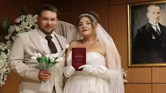 Doktor, tartıştığı eşini 20 bıçak darbesiyle yaralayıp, intihara kalkıştı