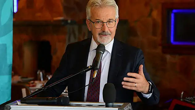 Eski Nilüfer Belediye Başkanı Turgay Erdem ve 14 kişi tutuklandı