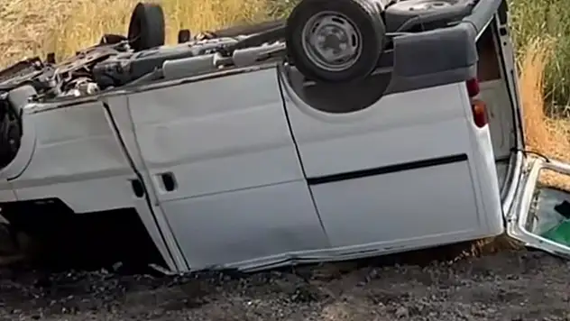 feci kazada 11 kişi yaralandı