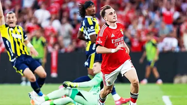 Fenerbahçe'nin hayallerini Aktürkoğlu yıktı! Almadığına bin pişman