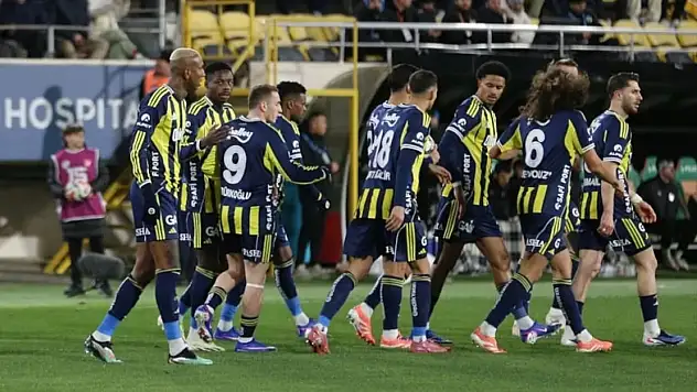 Fenerbahçe Zorlu Alanya Deplasmanında Kazandı Zirve'de Puan Farkı 1'e Düştü