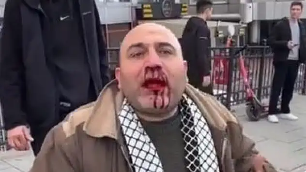 Filistin'e destek yürüyüşünden dönen vatandaşa yumruklu saldırı