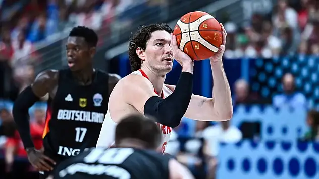 Finalde Almanya'ya Kaybeden 12 Dev Adam, Avrupa İkincisi Oldu