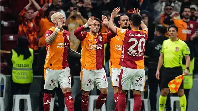 Galatasaray'dan Güç Gösterisi! Kasımpaşa'yı 3 Golle Geçti