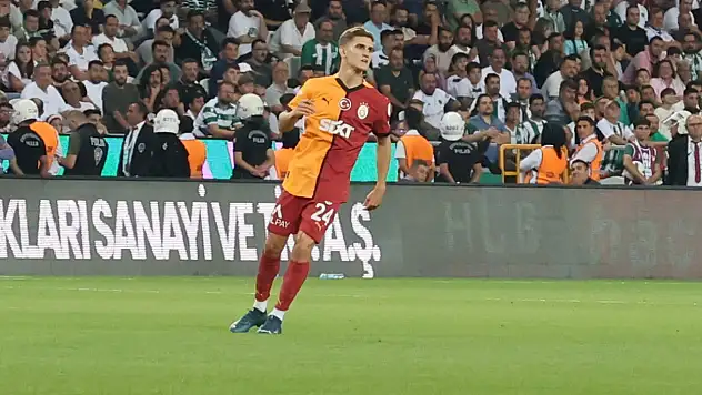 Galatasaray, Elias Jelert'i Southampton'a kiraladı