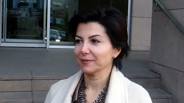 Gazeteci Sedef Kabaş gözaltına alındı