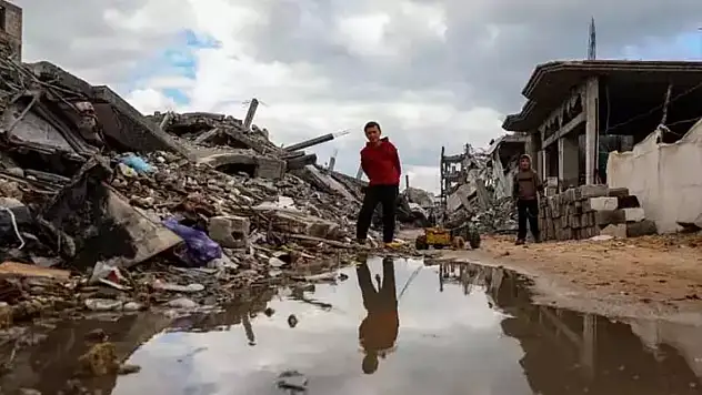 Gazze'de 25 kişi soğuk hava nedeniyle yaşamını yitirdi