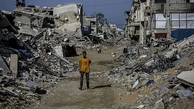 Gazze'de Can Kaybı 70 bin 100'e Yükseldi