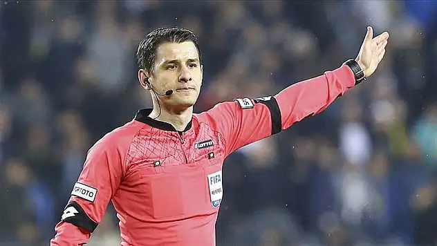 Halil Umut Meler Derbinin Hakemi Oldu