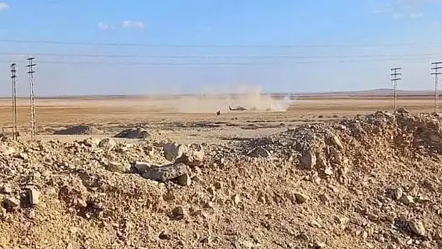 Humus'ta Suriye ordusu ve ABD askerlerine saldırı, savaş uçakları havalandı