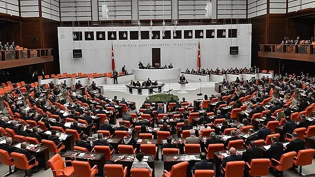 İnfaz düzenlemesiyle ilgili kanun teklifi Meclis'e sunuldu! Aftan kimler yararlanabilecek?
