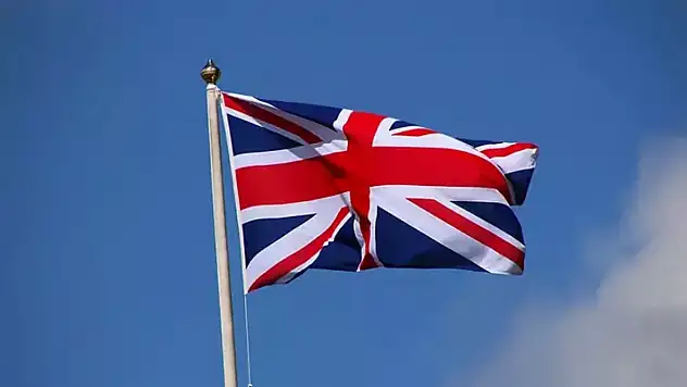 İngiltere, İran'daki Büyükelçilik Çalışanlarını Geri Çekti