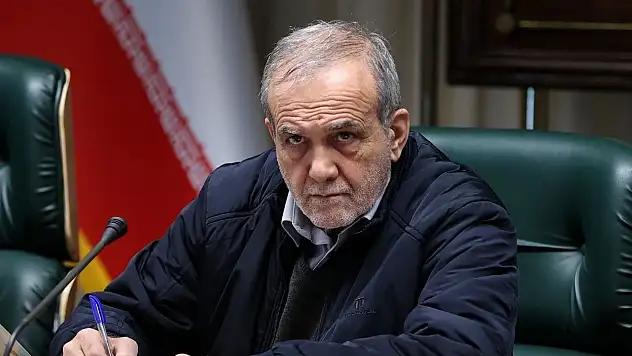 İran Cumhurbaşkanı Pezeşkiyan: İran-ABD görüşmeleri ileriye doğru atılmış bir adımdır