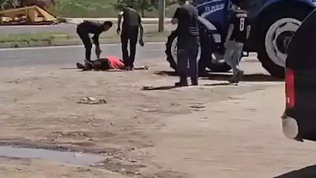 İş yerinden çıkışta tabancayla vuruldu