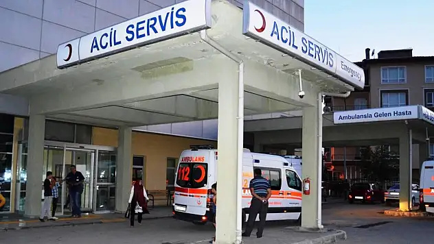 İşçileri 10'uncu kata çıkaran vincin zinciri koptu