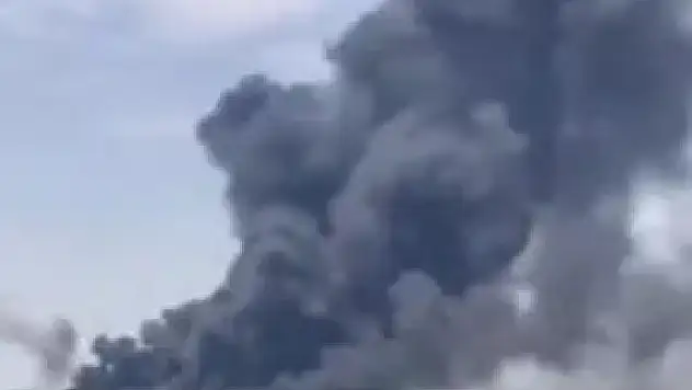 İsrail Devrim Muhafızları üssü ve havalimanını vurdu: Çok sayıda ölü ve yaralı var!