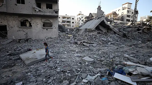 İsrail ordusu Cuma namazı vaktinde Gazze Şehri'nin işgalini başlattı!