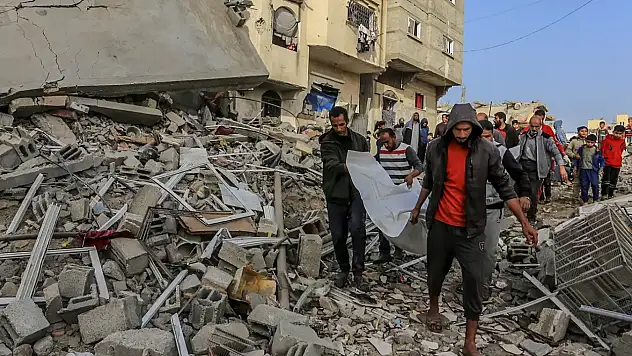 İsrail Saldırılarında Gazze'de Can Kaybı 72 Bin 32 Oldu