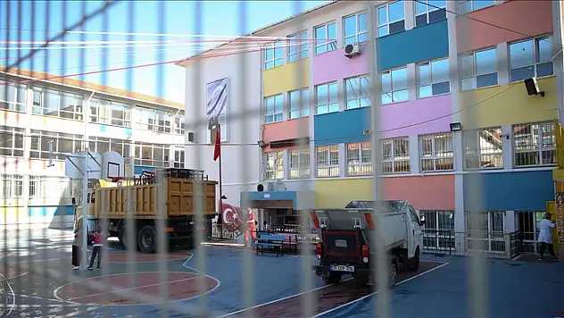 İstanbul'da depreme dayanıksız 100 okul ihale sürecini bekliyor