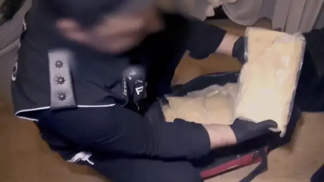 İstanbul'da narkotik operasyonları: Yüzlerce kilo uyuşturucu ele geçirildi