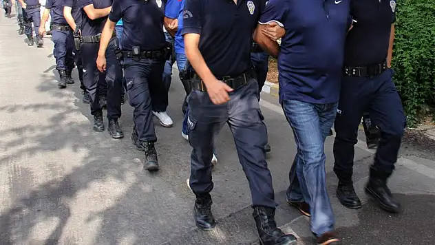 İstanbul'da organize suç örgütüne operasyon: 16,2 milyon dolar ele geçirildi