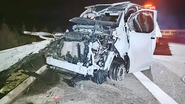 İstanbul-İzmir Otoyolu'nda film gibi olay! Zırhlı araç kaza yaptı, 11 kilo altın ortadan kayboldu