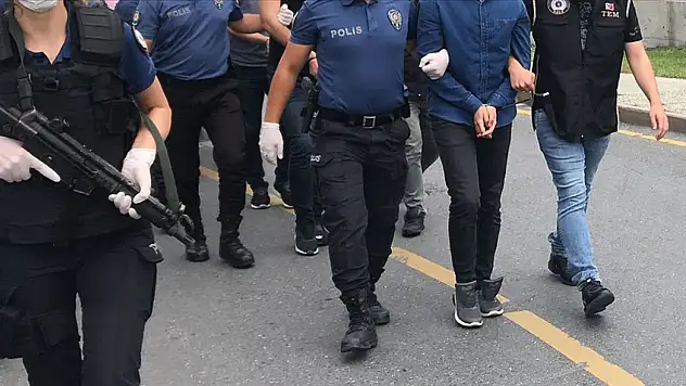 İstanbul ve İzmir Merkezli FETÖ Operasyonları